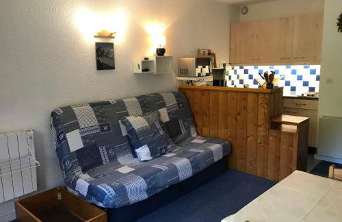 Studio cabine au pied des pistes, balcon sud - FR-1-515-67 - Foto 1