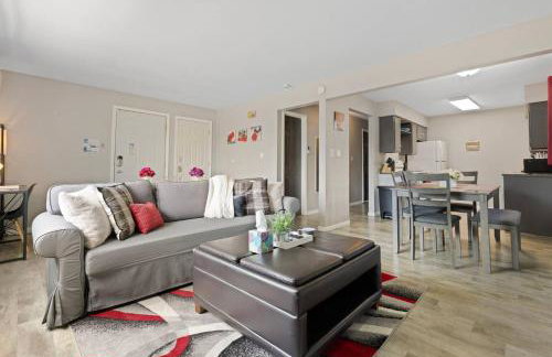 Cozy2bd Aurora Chgolnd Freeparkg Sleeps6 FreeWI-FI - Foto 1