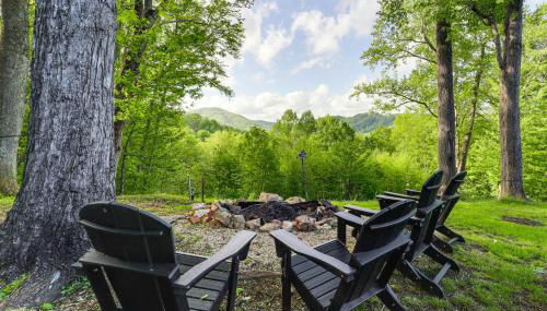 Luxe Appalachian Mountain Cabin with Hot Tub, Views - Foto 2