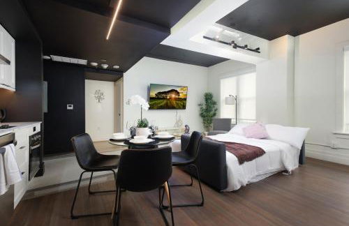 Sleek 2BR On Rvrwalk Gym Parking Near Conv Ctr - Foto 62