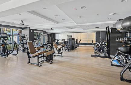 Central Irvine 1BR Loft w Work Setup by Anyplace - 11750 - Foto 54