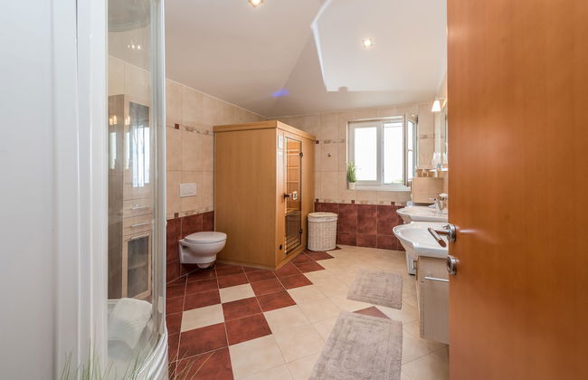 Very Good Life - Foto 20