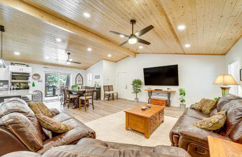 Fire Pit and Trail Access Spacious Happy Jack Cabin - Foto 3