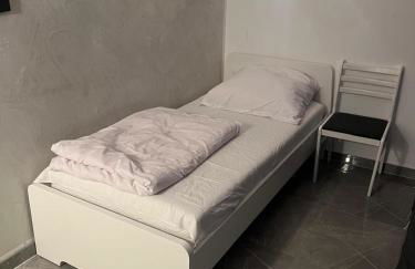 Benk 24H Apartment Nr 1 Perfekt für bis zu 6 Personen - Foto 12