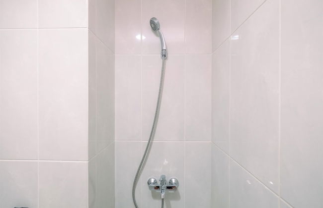 Elegant Studio At Evenciio Apartment Margonda - Foto 9