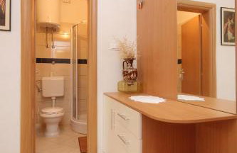 Apartments by the sea Dinjiska, Pag - 9386 - Foto 19