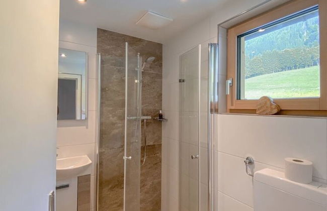 Chalet in Filzmoos With Sauna & Mountain Views - Photo 12