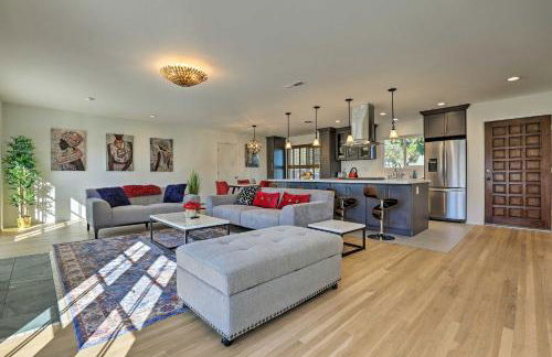 Oceanside Home with Patio and Grill, Walk to Beach! - Foto 4