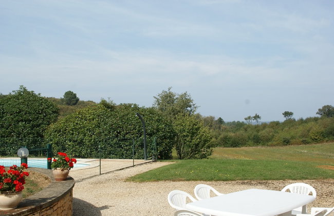 Spacious Holiday Home in Besse With Swimming Pool - Foto 74