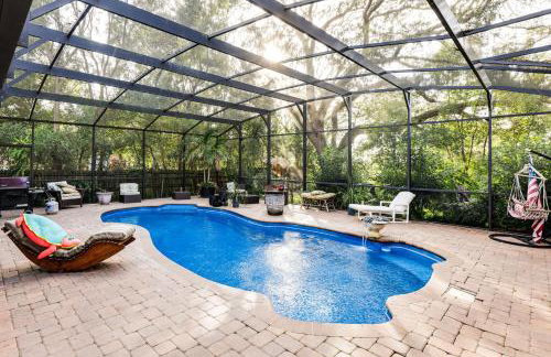 Canal-Front Retreat with Hot Tub and Dock in Tavares - Photo 1