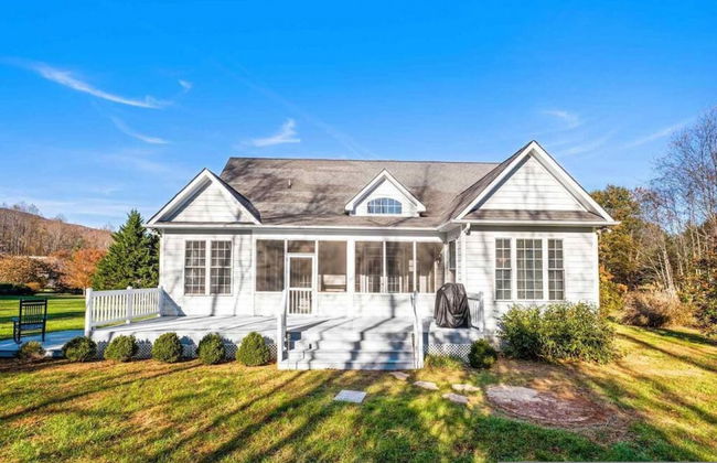 Stoney Creek Cottage Wintergreen w EV Charger - Foto 38