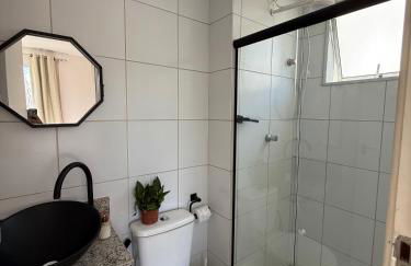 Ajuflat- Seu lar perto da Praia e da Orla de Atalaia com Ar condicionado e piscina - Foto 12