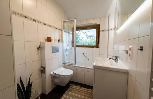 Glass Front Apartment With Amazing View B17 - Foto 9