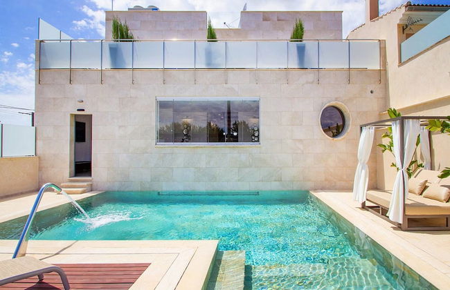 Villa With Salt Water Pool - Foto 31