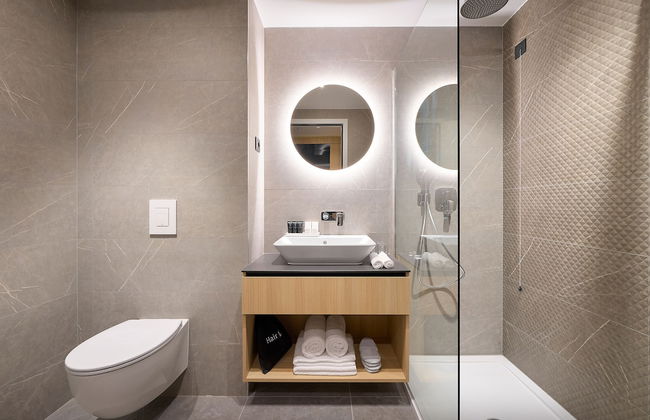 Amphora's Garden - Photo 37