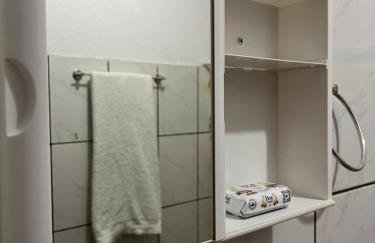 Residencial Casas 1 e 2 quartos Tv Ar Estacionamento Wifi Próximo ao Centro e Paraguai - Foto 48