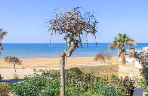 Gorgeous Apartment In Cava D'aliga - Foto 10