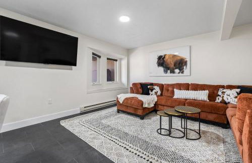 Buffalo Ridge - Hot Tub & Walk to Downtown - Foto 7