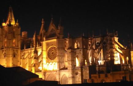 Slow León Apartamentos Turísticos - Foto 2