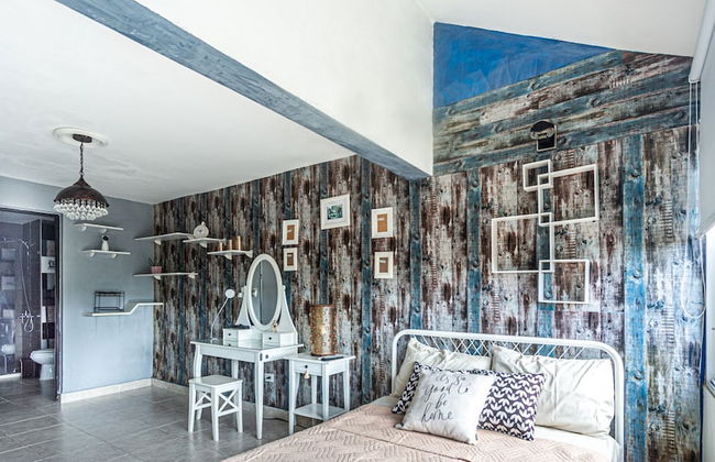 Artist's Loft With Private Jacuzzi & Roof Terrace - Photo 3