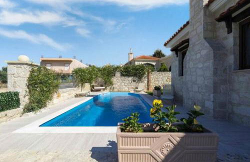 Heraklion Twins House - Private Pool Retreat - Photo 32