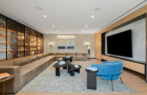 Modern Studio Oasis with High End Amenities - Photo 14