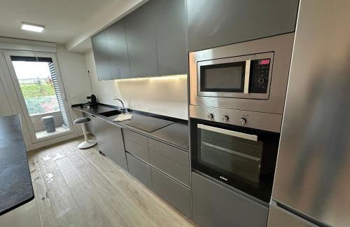 Apartamento con Terraza y Parking, para temporada, minimo un mes - Foto 27