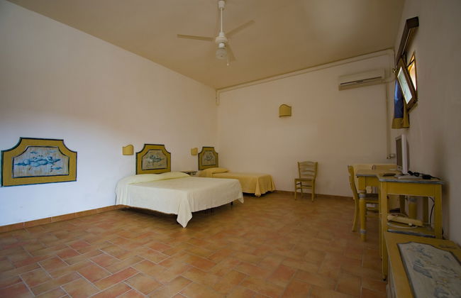 Maragani Beach Rooms & Breakfast - Photo 25
