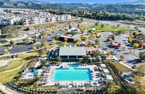 Dreamy Bloom Enclave Irivne LA RMV - Photo 49