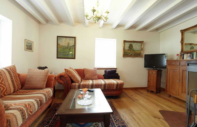 Nostalgic Apartment in the Eifel Region - Photo 30