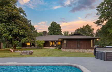 Amber Refresh by Avantstay Pool and Hot Tub - Foto 67