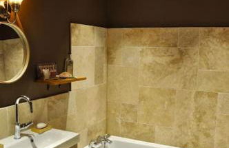 confortable maison familiale à l'entrée du village médiéval - Foto 18