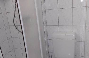 Mini-1-Raum-Apartment mit eigenem Eingang - Foto 2