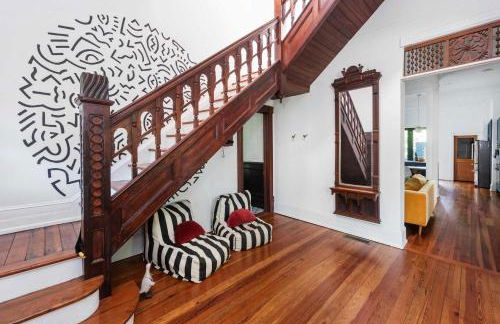 Grand Damn - Photo 54