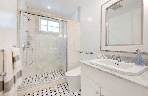 Chateau Beverly Hills by Stay Awhile Villas - Foto 43