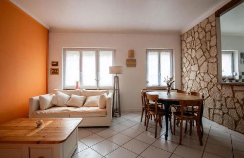 Family Home in Lille, Garden and Parking - 6/8p - Foto 1