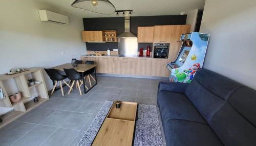 Rez-de-jardin de Maison avec spa et borne d'arcade - Foto 2