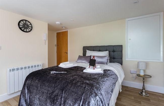 St Mary's Modern Central Huge Studio Apartments - Foto 22