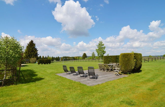 Sourbrodt Villa With Pool - Photo 17