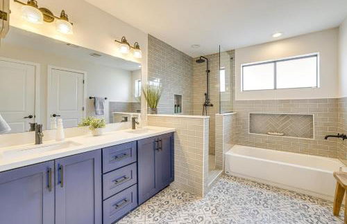 1 Mi to Grand Ave Modern Home with Spacious Yard! - Foto 11