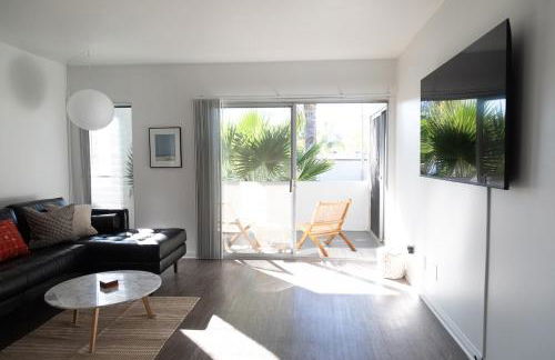 King Bed, Gym, Hot Tub, Parking - Foto 7