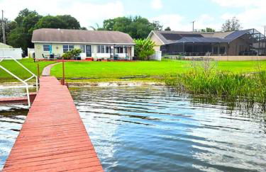 Peaceful Lakeside Retreat - Foto 4