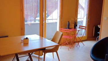 La Suite Célestre Rennes 2 chambres Parking et Balcon Second Lodge - Photo 4