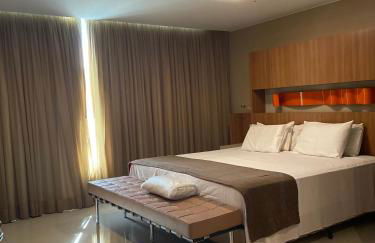 Jade Hotel Condomínio suite particular super king - Foto 3