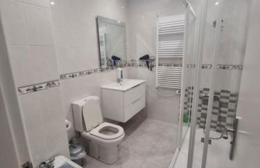 HOUSE ONLY FOR YOU ! 3 bedroom 2wc,BBQ,balcon 2,CENTRO vila! - Foto 9