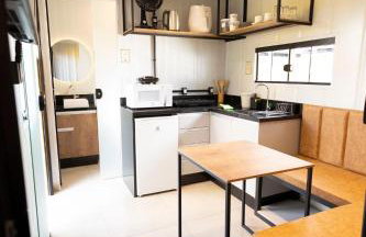 Villa Dei Colori Studio 1 com Ar Condicionado e Wi-fi proximo a Pedreira Térreo - Foto 32