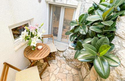 True Colors Apartments Split - Photo 10