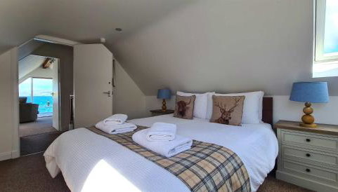 The BoatHouse - Photo 5