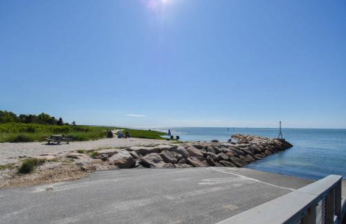 Private Lake Access Great for Families - Photo 31