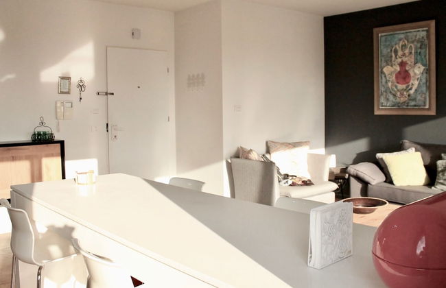 Stunning Duplex Near the Sea - Photo 10